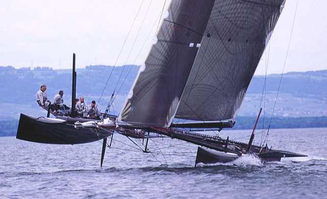 Alinghi Le Black / Catamaran