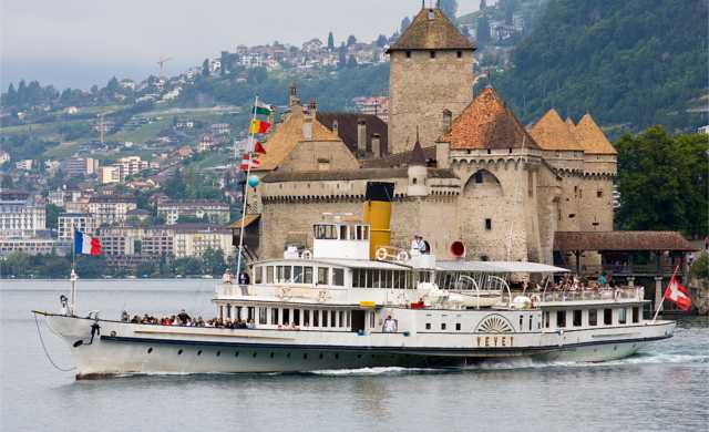 CGN-Vevey / Retractable chimney